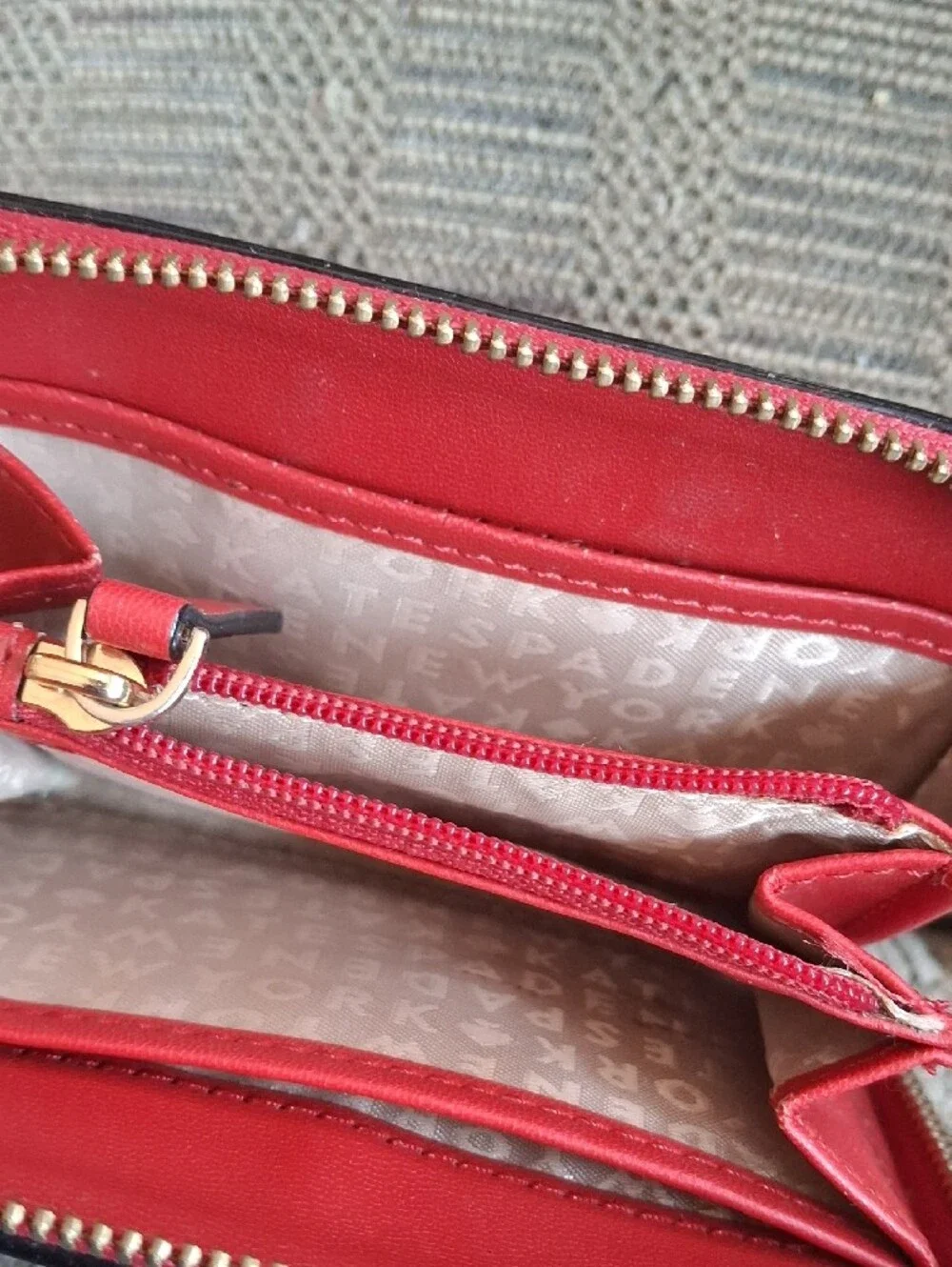 kate spade Red Textured Leather Zip Card Holder with Gold Logo